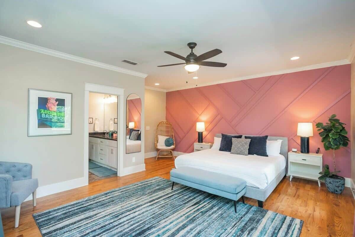 3 多间卧室、熨斗/熨衣板、旅行婴儿床、WiFi