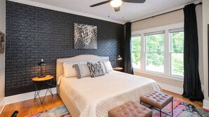 3 Schlafzimmer, Bügeleisen/Bügelbrett, Reisekinderbett, WLAN