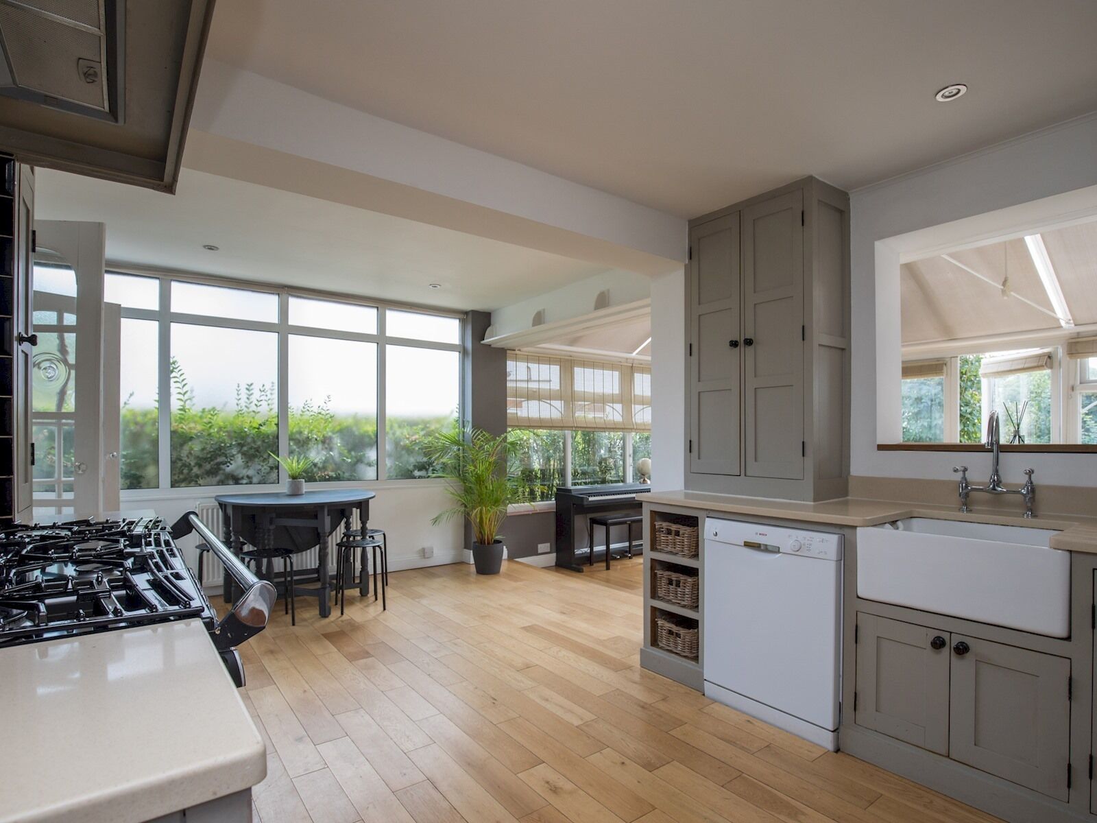 Pass the Keys | Brambles Spacious Home Sleeps 8 Legoland Windsor in 5mins