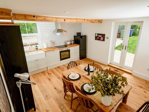 Perfect for exploring the Wolds and Lincoln - Pass the Keys