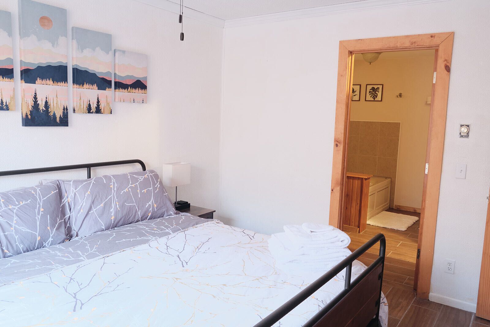 *FREE EARLY CHECK IN/LATE CHECKOUT*  Summit 204D at Snowshoe