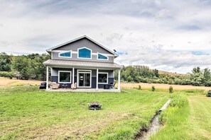 Exterior - Red Lodge Home w/ Patio ~ 1 Mi from Downtown! (Red Lodge)