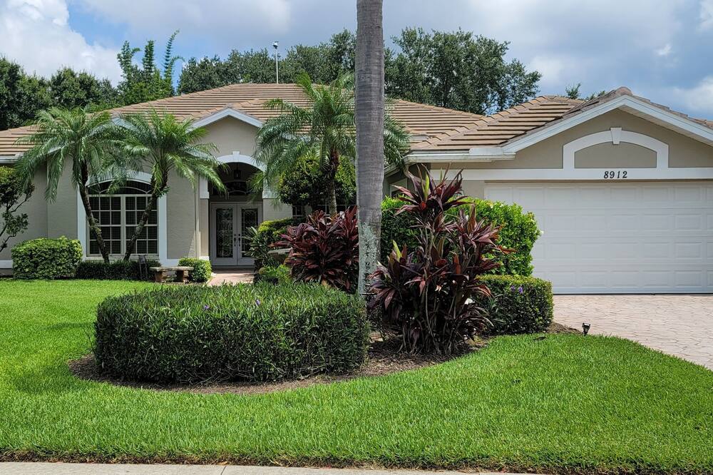 Naples Private vacation home
