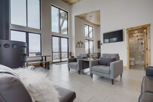 Smart TV, fireplace, video games, DVD player