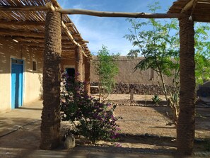 Property grounds - 30 minutes from the Dunes of Erg Chebbi Merzouga.  (Erfoud)