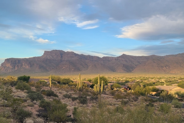 Superstition Mountains