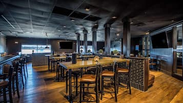 Bar (in der Unterkunft)