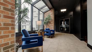 Sitteområde i lobbyen