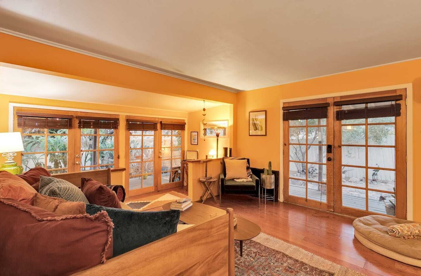 Littlehorn Oasis ☆ 1940s Bungalow ☆ Hot Tub ☆ JTNP