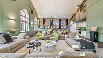 Luxe penthouse | Lakens van Egyptisch katoen, luxe beddengoed, donsdekens