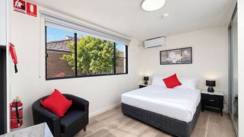 Desk, iron/ironing board, free WiFi, bed sheets