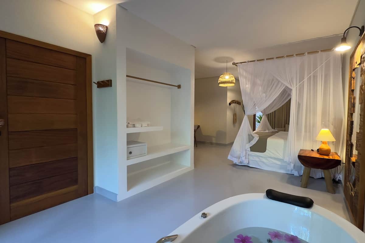 Premium bedding, pillow-top beds, minibar, individually decorated