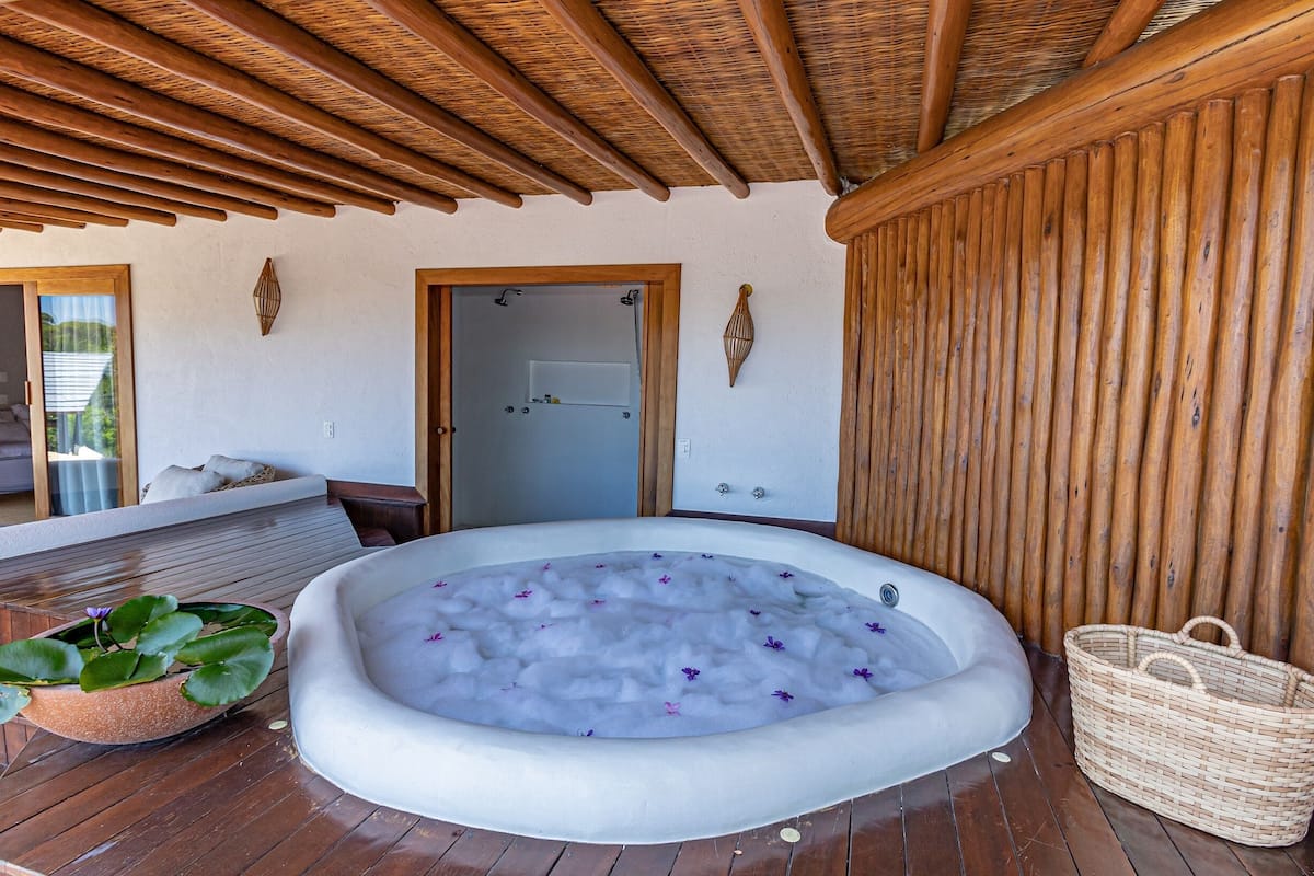 Suite Master com Hidromassagem | Teres/patio