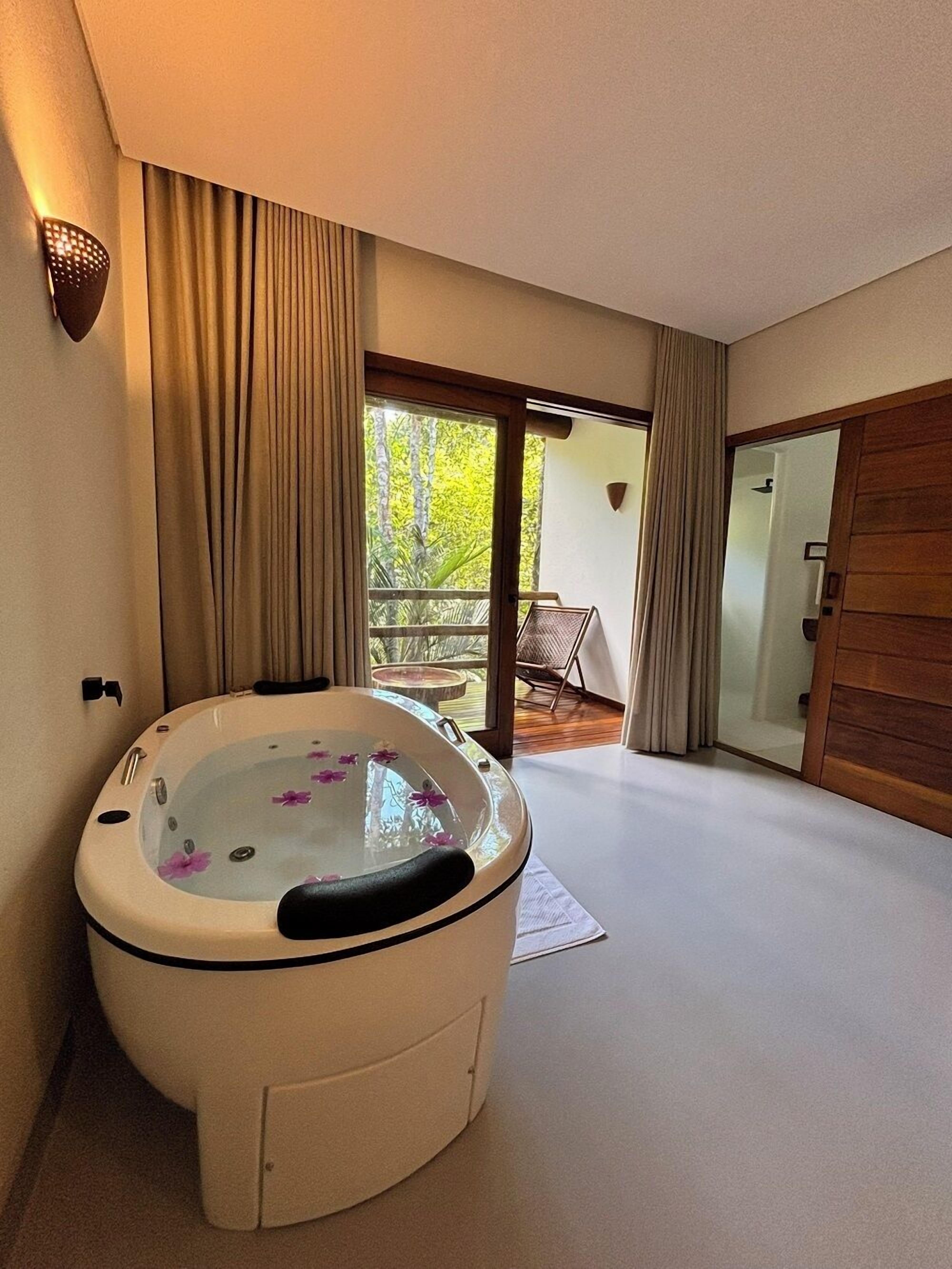 Suíte Super Luxo com Banheira | Jetted tub