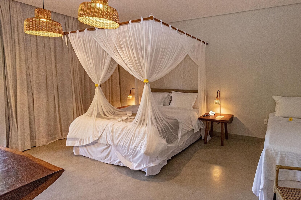 Premium bedding, pillow-top beds, minibar, individually decorated