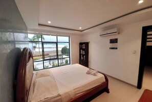 5 多间卧室、办公桌、熨斗/熨衣板、免费 WiFi