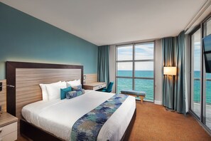 2 bedrooms, desk, WiFi - Two Bedroom Oceanfront Apartment (Sunny Isles Beach)