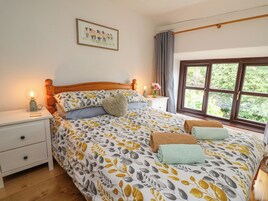 2 habitaciones, decoración personalizada y muebles diferentes 