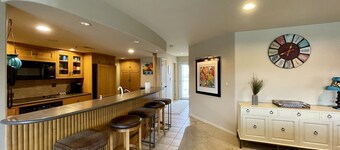 Beautiful lake front condo in perfect location by land and water.  Boat Slip.