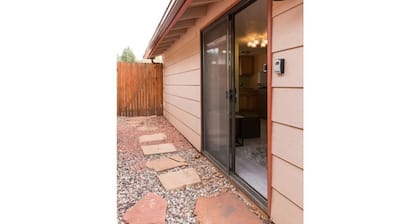 A Beautiful Cozy Cottage in West Sedona