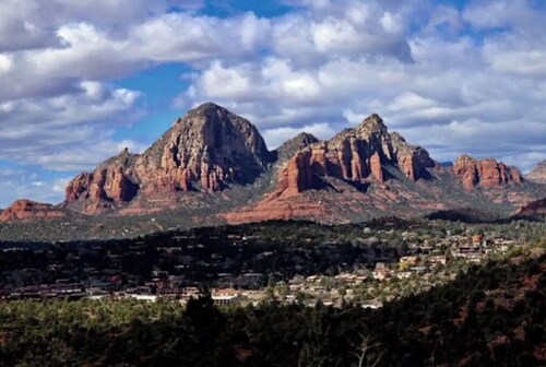 A Beautiful Cozy Cottage in West Sedona