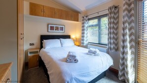 3 bedrooms, WiFi (free), individually decorated, individually furnished - Thirlmere View (Windermere)