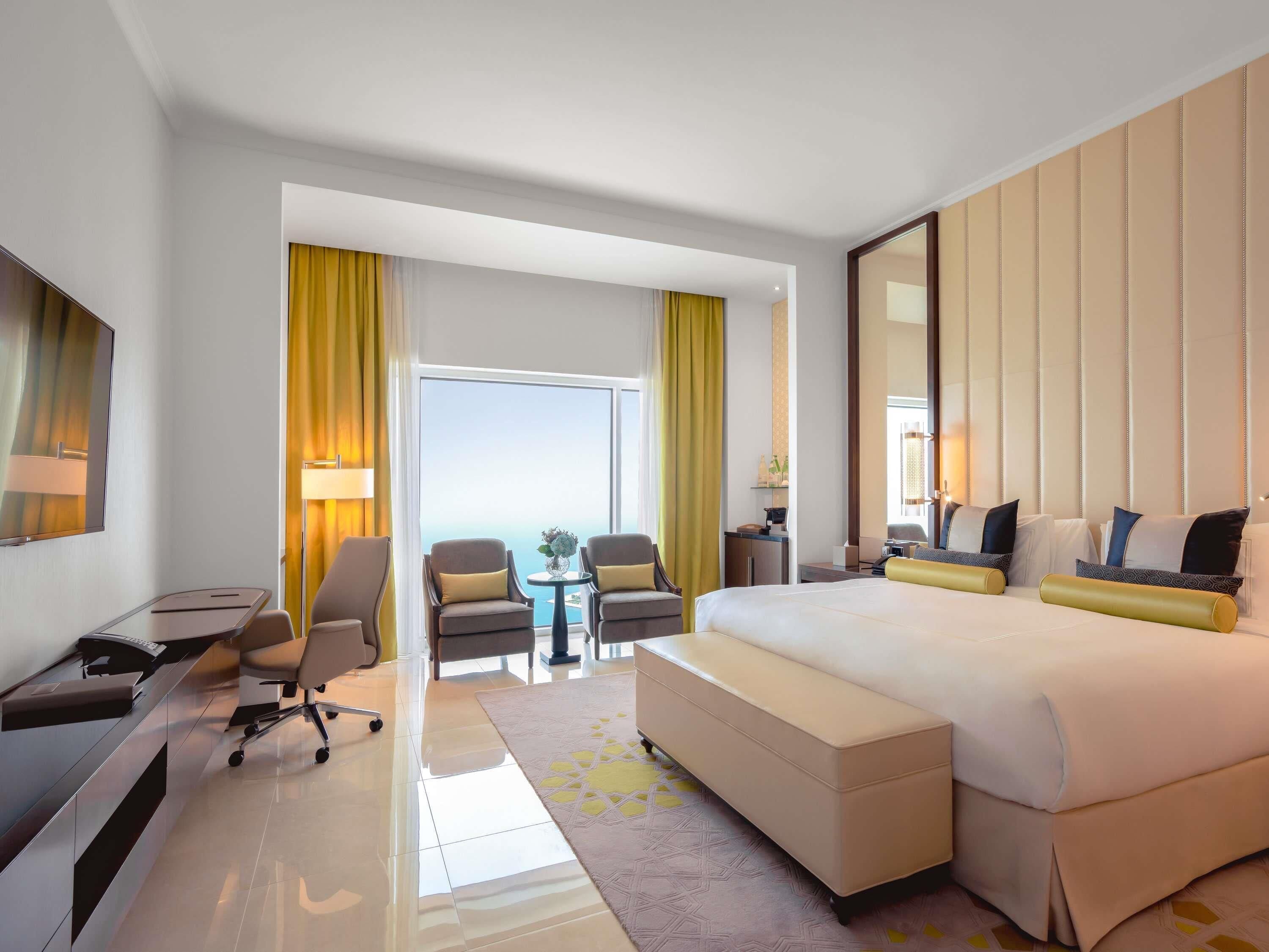 Deluxe Room, 1 King Bed (Corniche view) | Premium bedding, minibar, in-room safe, individually furnished