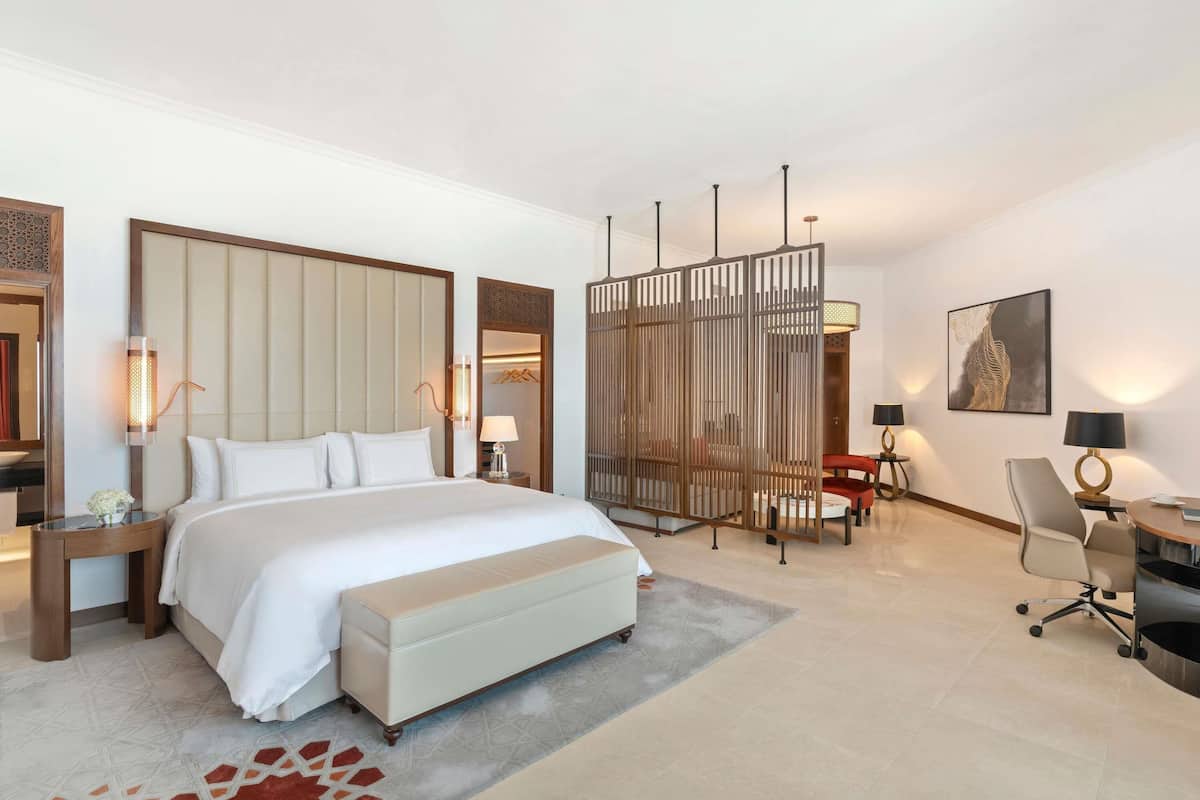 Premium bedding, minibar, in-room safe, individually furnished