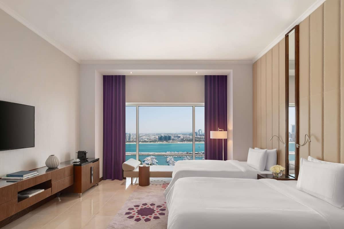 Premium bedding, minibar, in-room safe, individually furnished