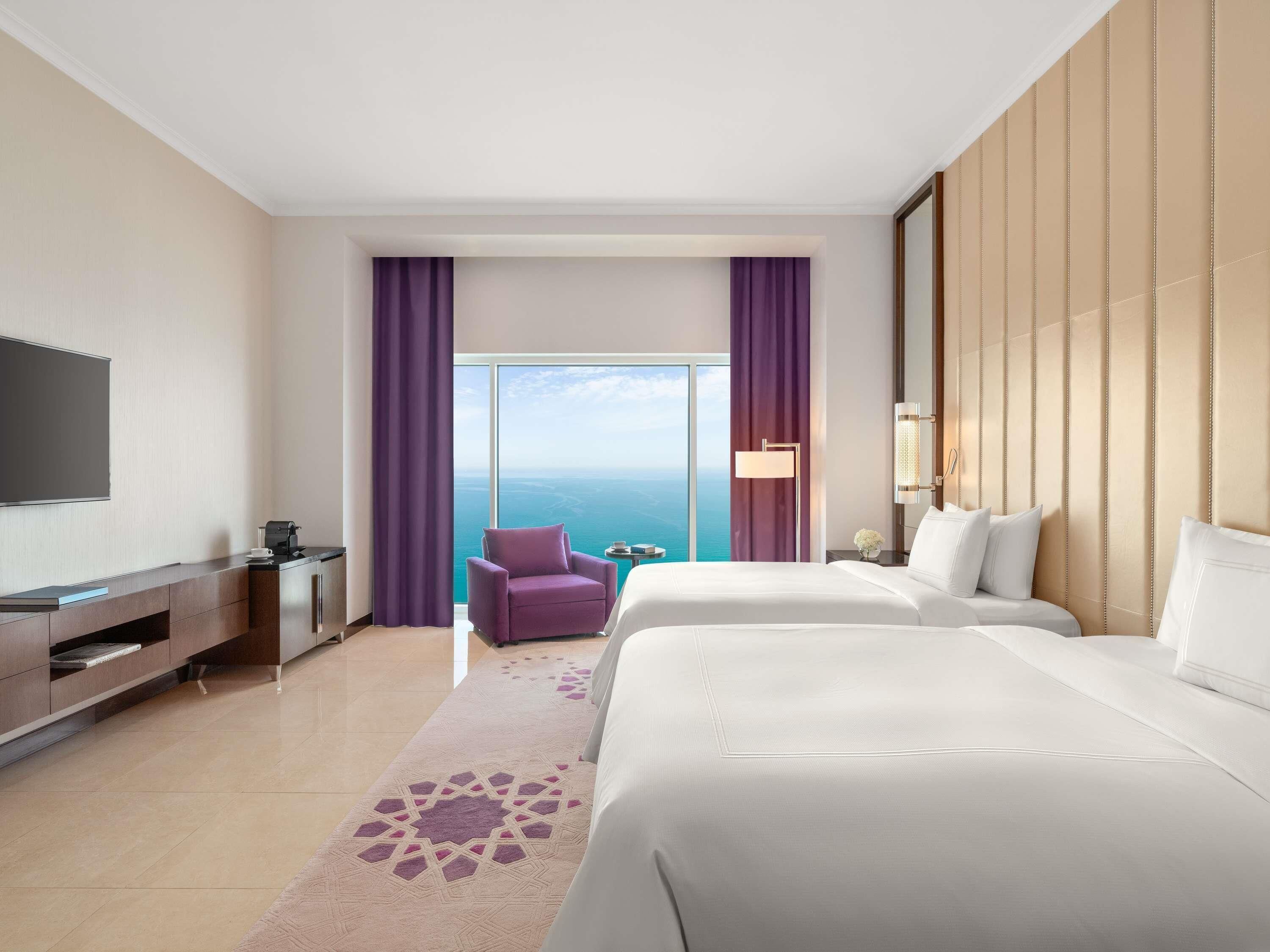 Superior Room, Sea View (Twin Bed) | Premium bedding, minibar, in-room safe, desk