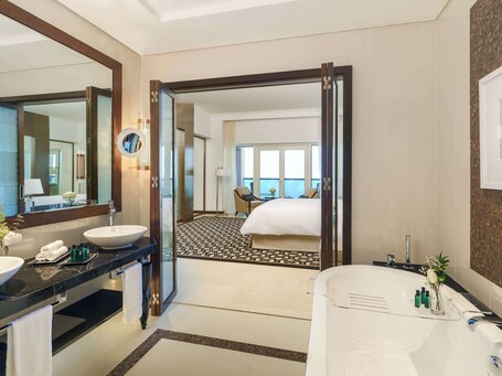 Rixos Marina Abu Dhabi - Image 49