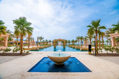 Rixos Marina Abu Dhabi - Image 17
