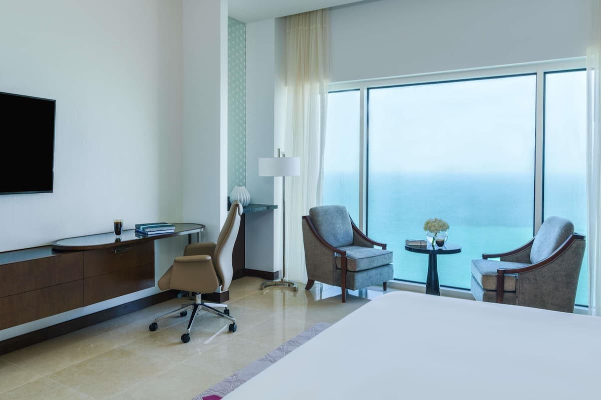 Premium bedding, minibar, in-room safe, individually furnished