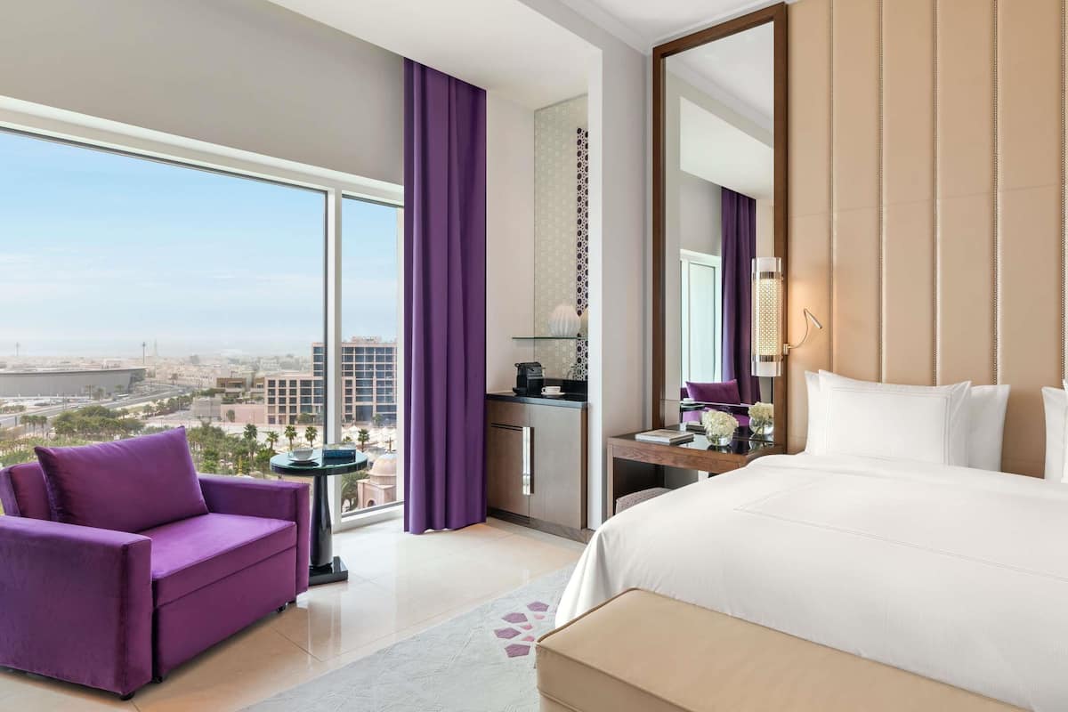 Ropa de cama de alta calidad y minibar