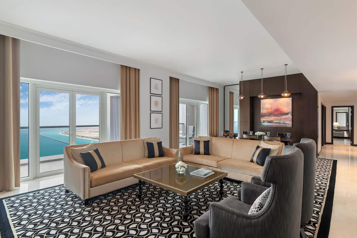 Suite, 2 Bedrooms (King) | Living area | 43-inch LCD TV with cable channels, TV, pay movies