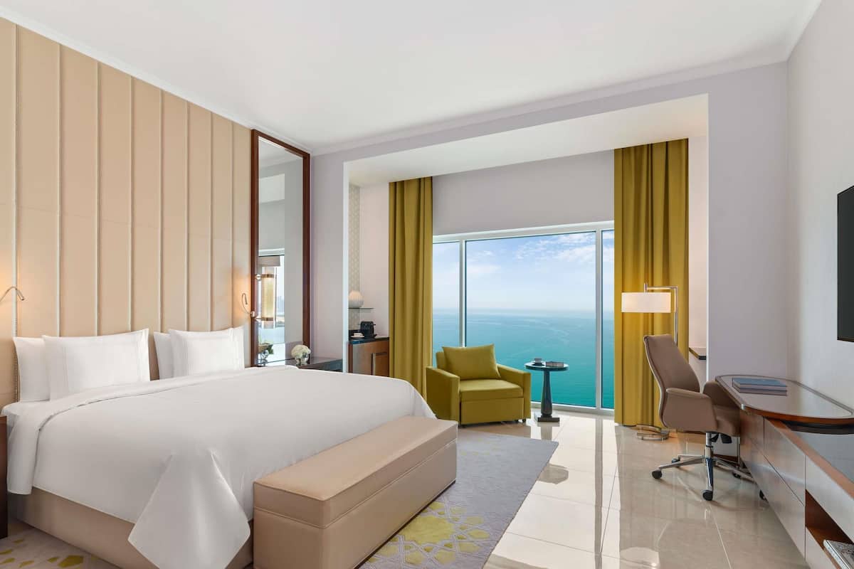 Superior Room, 1 King Bed, Sea View | Premium bedding, minibar, in-room safe, desk