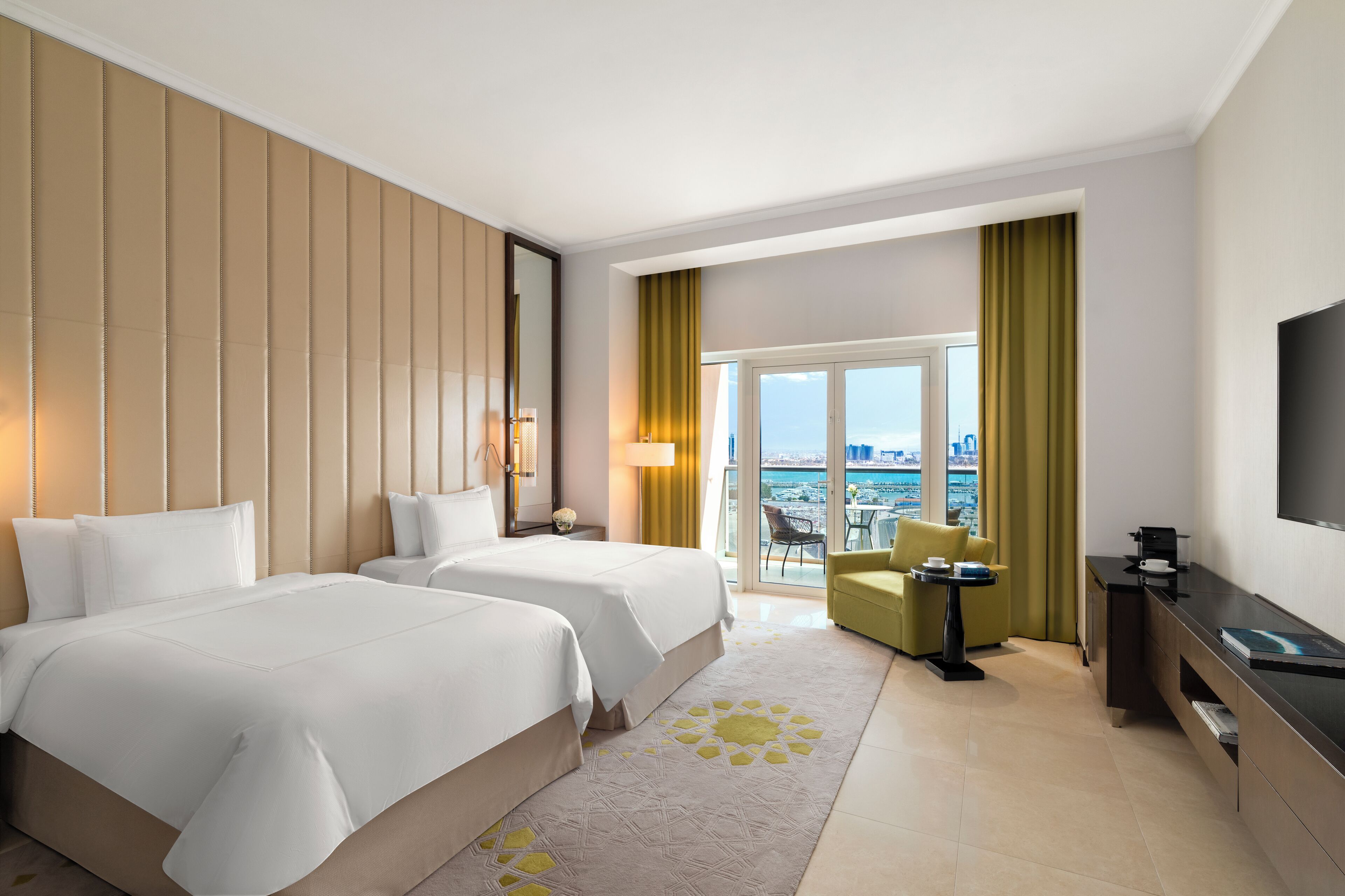 Premium Room, Balcony (Twin Bed, Corniche view) | Premium bedding, minibar, in-room safe, individually furnished
