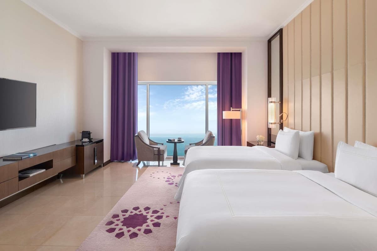 Deluxe Room, Sea View (Twin Bed) | Premium bedding, minibar, in-room safe, desk