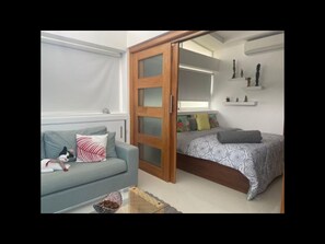 1 bedroom, in-room safe, iron/ironing board, free WiFi
