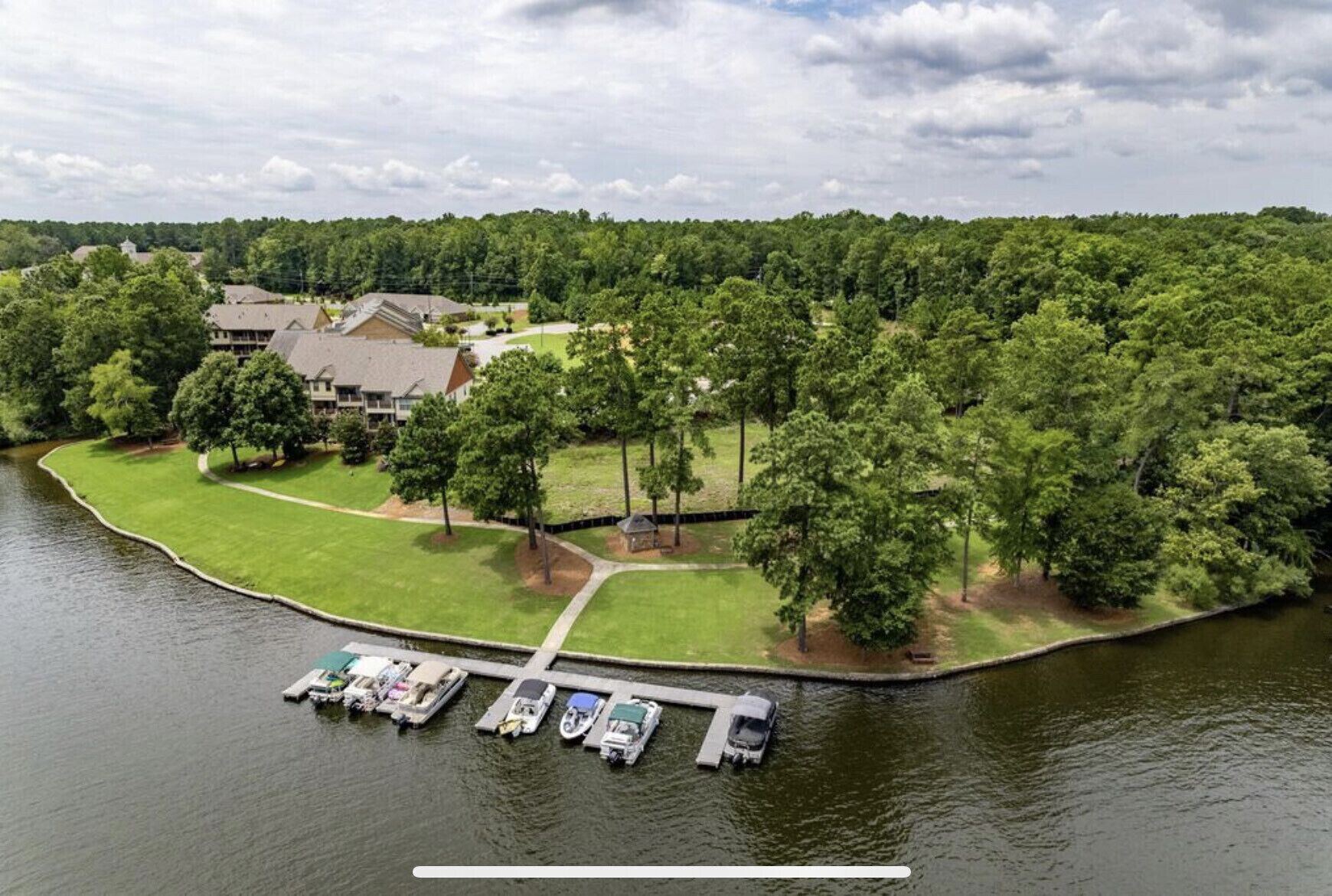 Lake Oconee waterfront Townhome in great location!