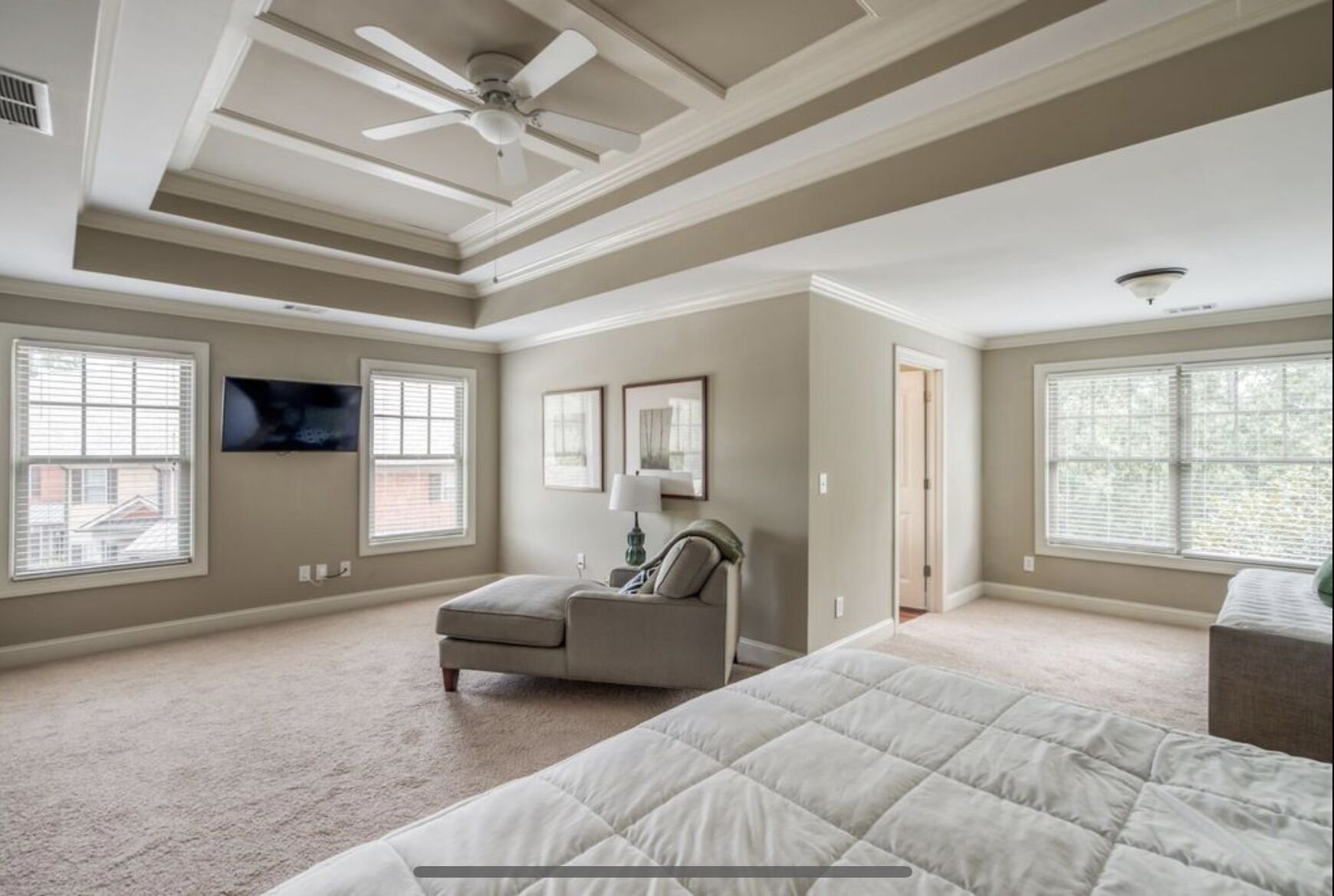 Lake Oconee waterfront Townhome in great location!