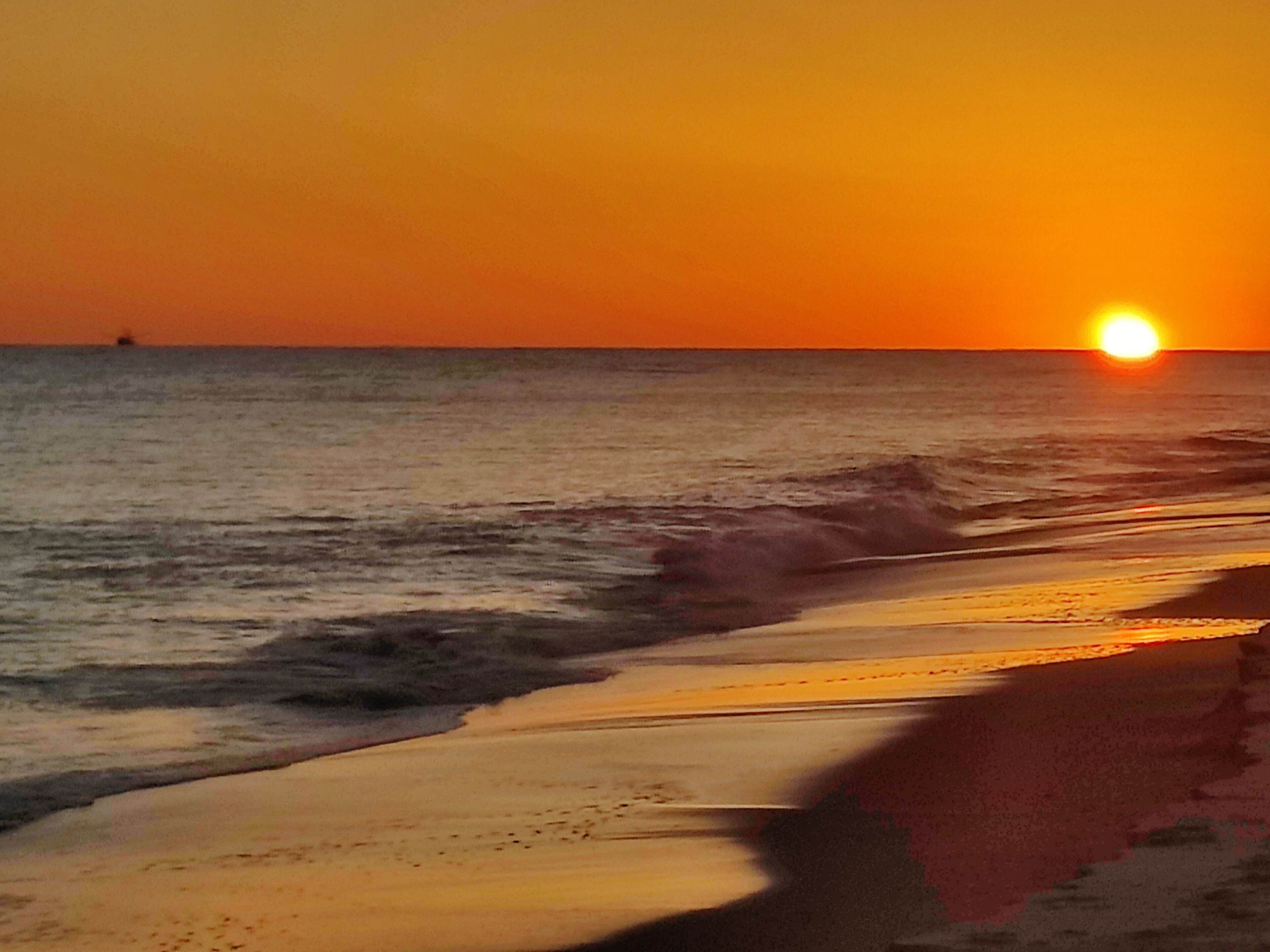 BEACH WALKOVER ON ST.  Beautifully decorated 3br 2b w/ private fenced back yard.