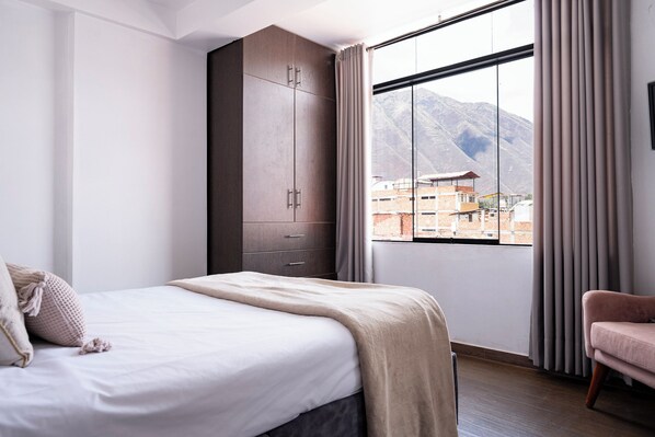 2 soverom, strykejern/-brett, wi-fi (inkludert) og sengetøy