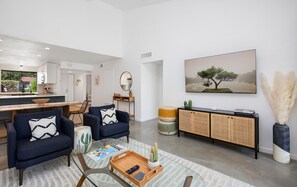 Smart TV, offices - Winter with us in beautiful sunny Palm Springs! (Palm Springs)