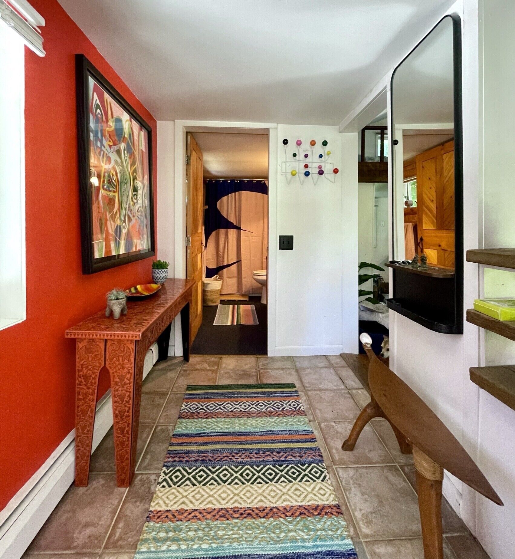 1 habitación, escritorio, tabla de planchar con plancha y wifi gratis 