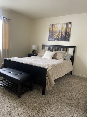 4 bedrooms, in-room safe, free WiFi, bed sheets