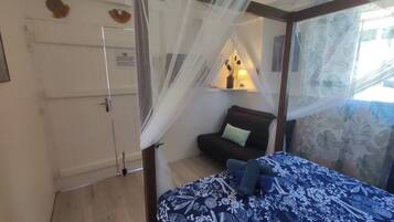 1 bedroom, iron/ironing board, free WiFi, bed sheets