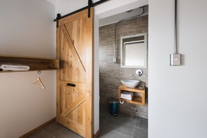 Standaard tweepersoonskamer | Gratis wifi, beddengoed