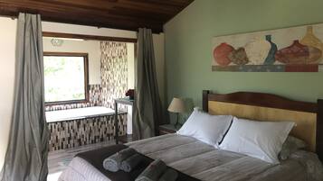 Minibar, iron/ironing board, free WiFi