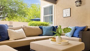 Terrace/patio - 7min to TPC, 3 Kings & Kids Bunkbed, Games, Heated Pool, Large Outdoor Space! (Scottsdale)